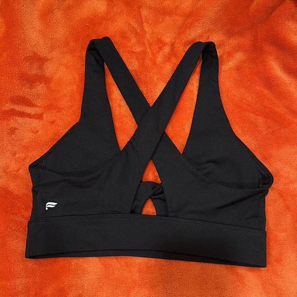 Fabletics Oasis Twist Bra - Picture 4 of 4
